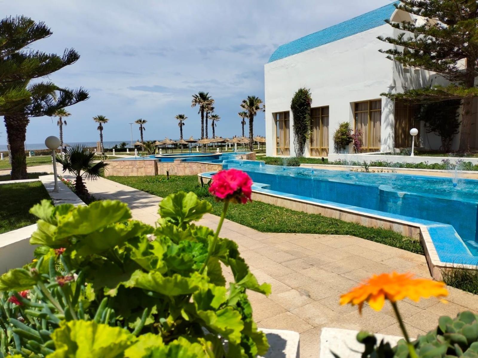 Amir Palace Monastir Exteriér fotografie