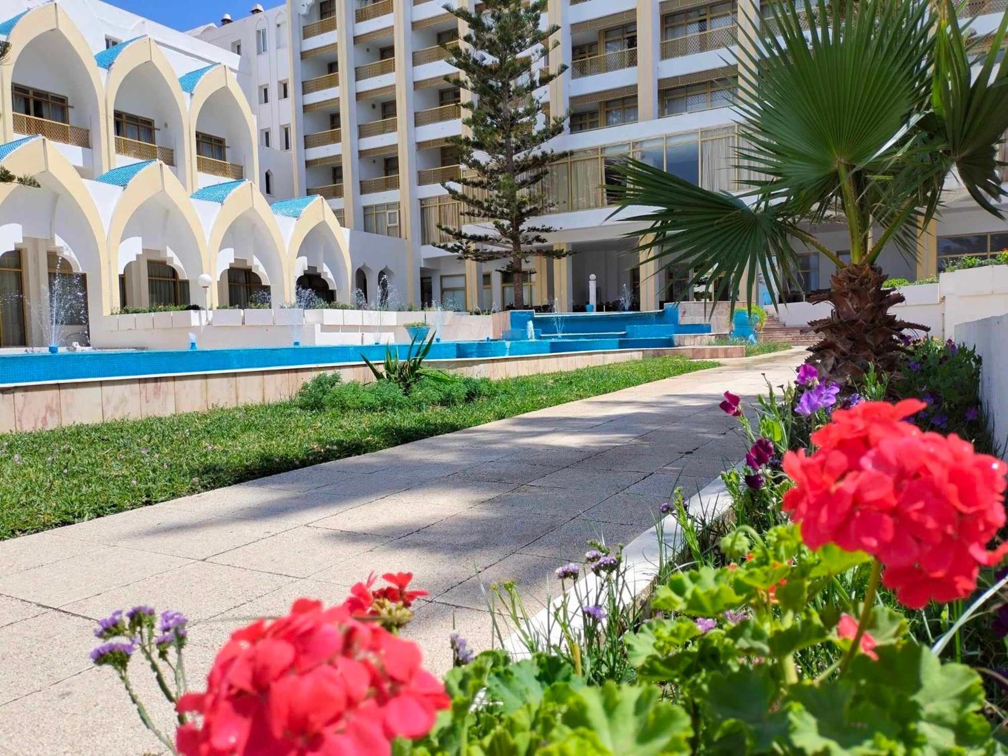 Amir Palace Monastir Exteriér fotografie