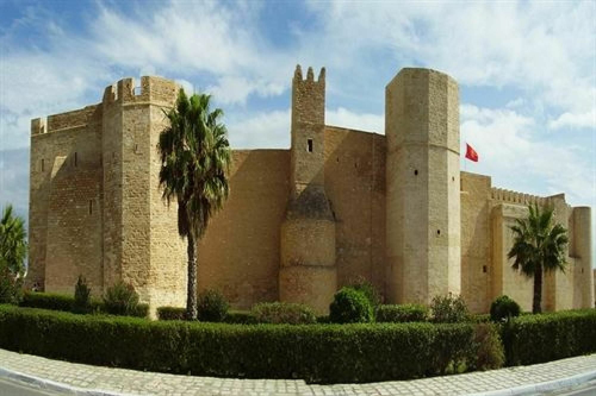 Amir Palace Monastir Exteriér fotografie